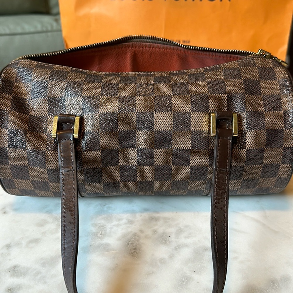 Vintage Pre-loved Louis Vuitton Papillon Damien 26